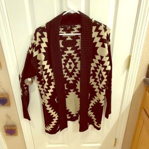 Super cute and warm sweater! Size M